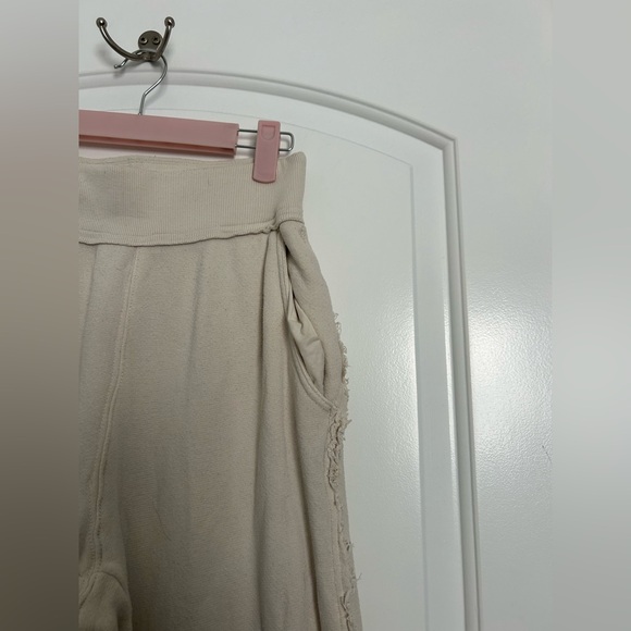 Free People Movement Cream Wide-Leg Pants Fringe Distressed Size Extra Small - Picture 4 of 9